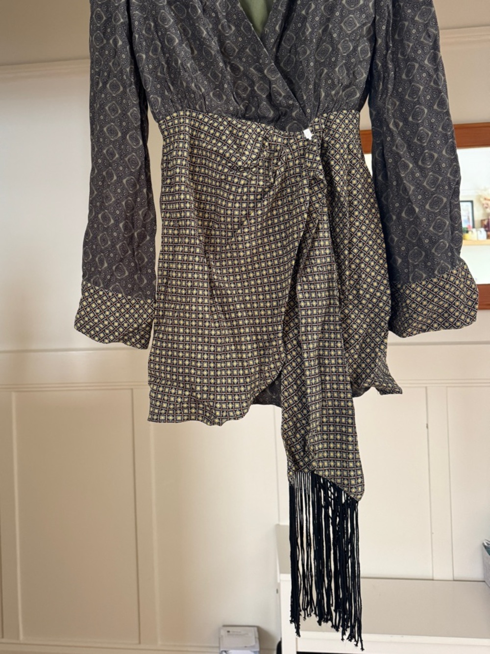 House of Harlow 1960 Olive & Charcoal Printed Wrap Dress - Picture 2 of 5
